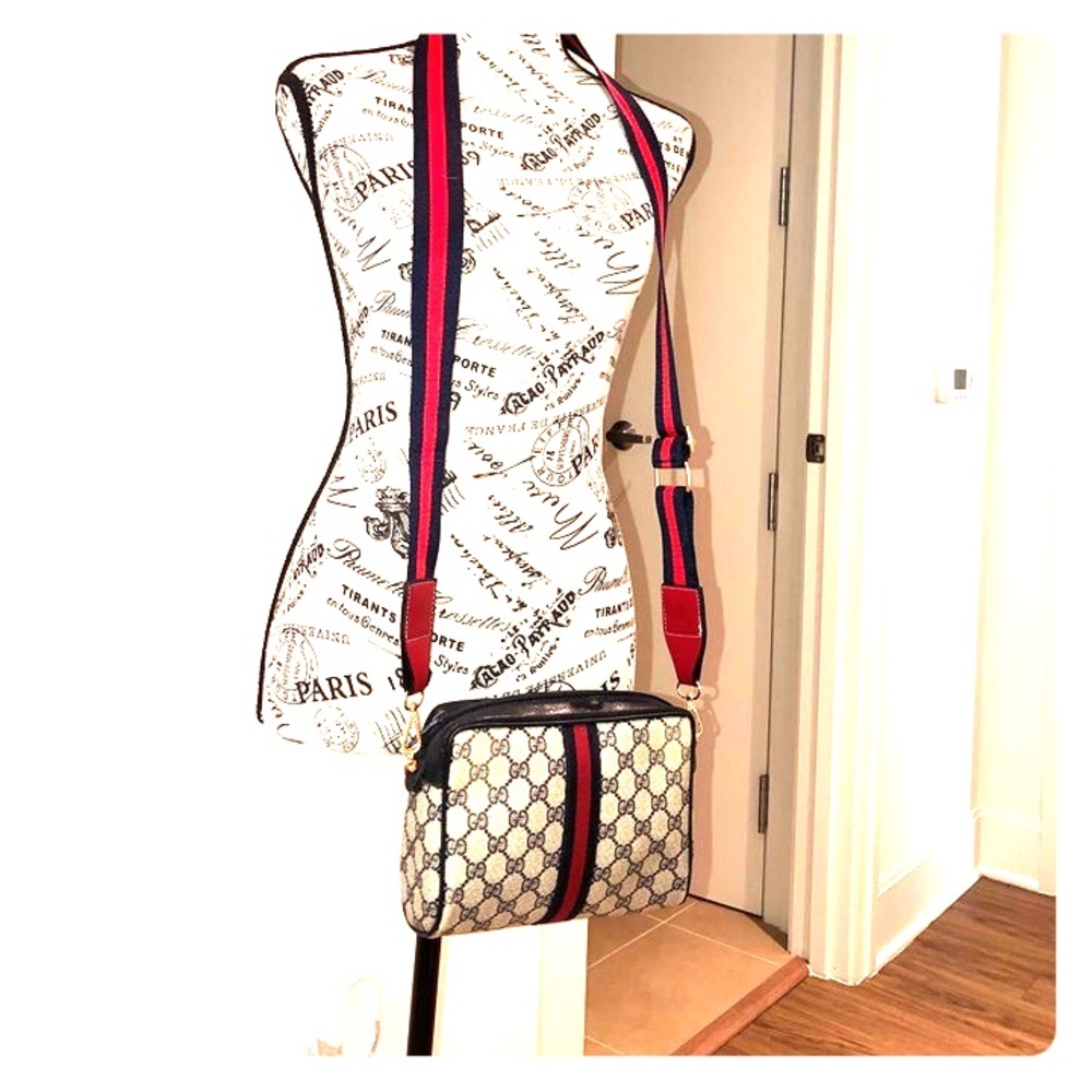 Authentic Gucci Sherry Line Crossbody